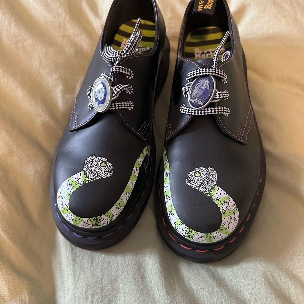 Dr. Martens Beatle Juice